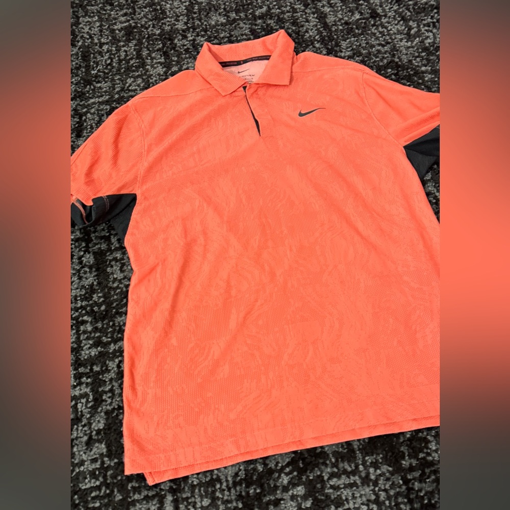 Tiger Woods Nike Golf Polo M Medium Like New